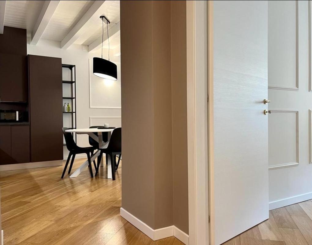 Suite Moroni Apartment Бергамо Екстер'єр фото